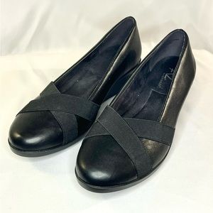 A2 by Aerosoles Black Leather Truce Wedges